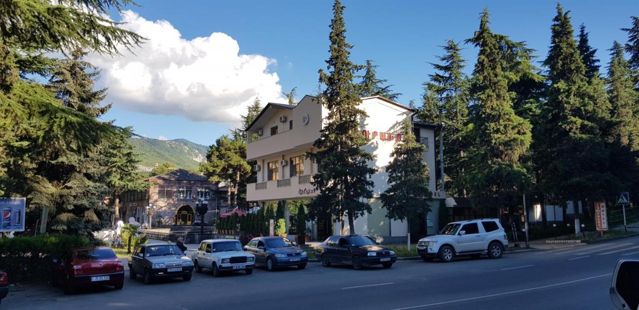 Ruzan Hotel Ijevan Eksteriør billede
