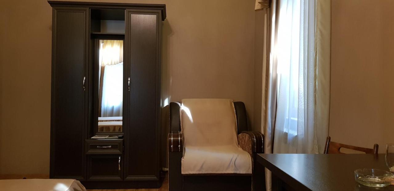 Ruzan Hotel Ijevan Eksteriør billede