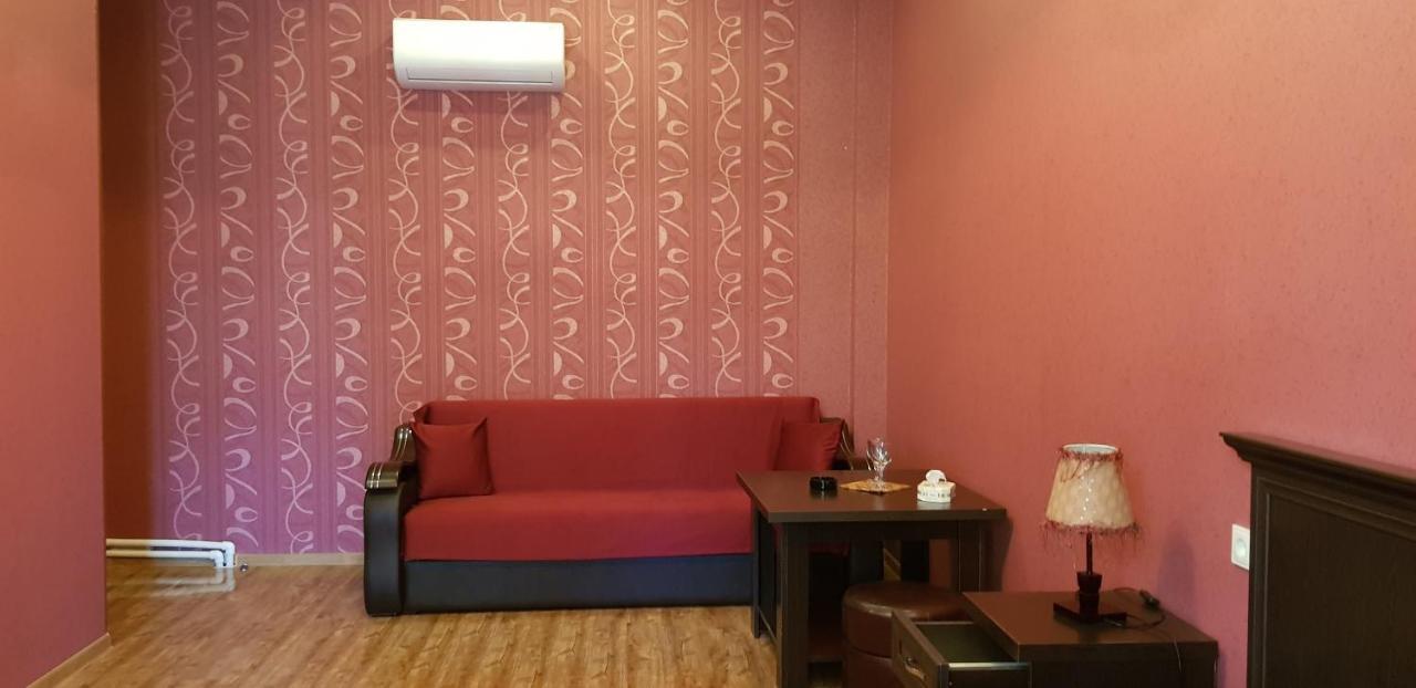 Ruzan Hotel Ijevan Eksteriør billede