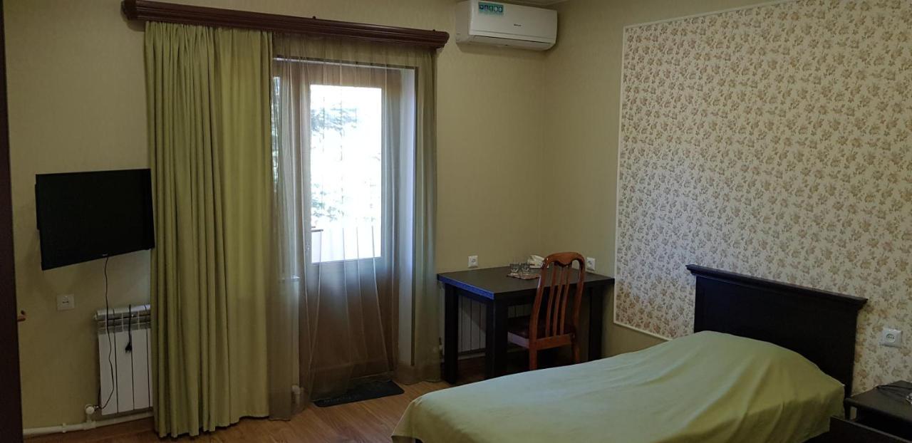 Ruzan Hotel Ijevan Eksteriør billede