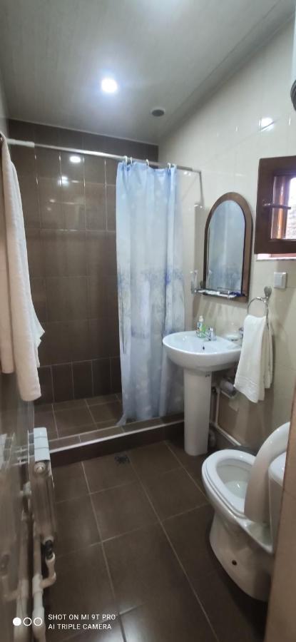 Ruzan Hotel Ijevan Eksteriør billede