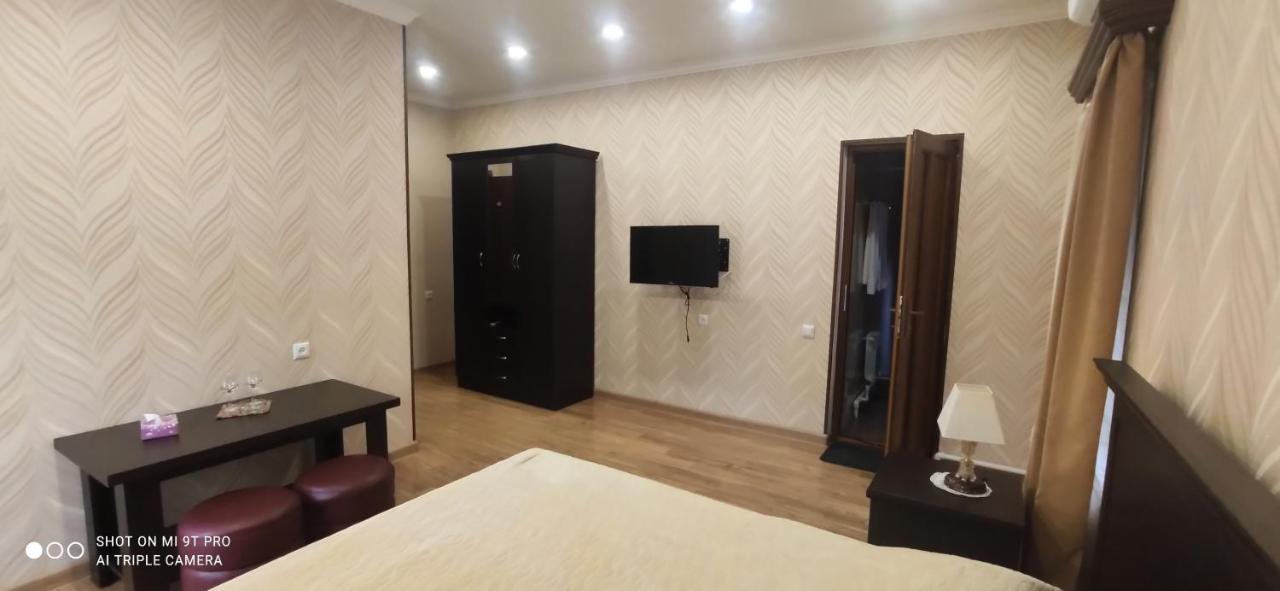 Ruzan Hotel Ijevan Eksteriør billede
